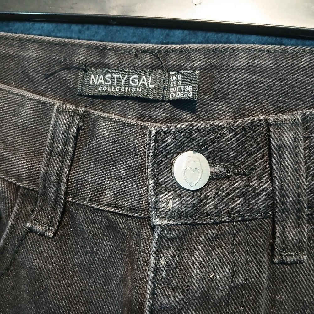 Nasty Gal Collection Size 4 straight leg ripped jeans indie sleeze chic grunge